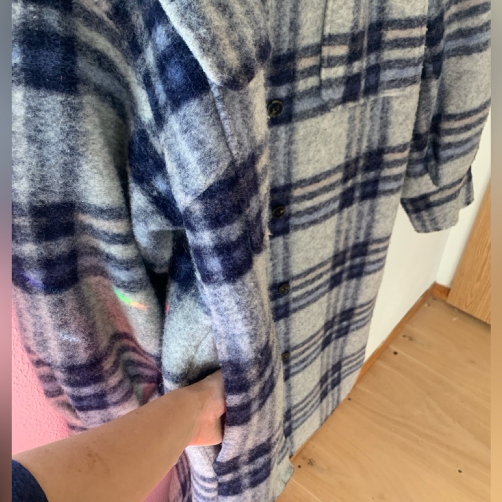 H&M Plaid wool blend long shacket - Picture 4 of 8